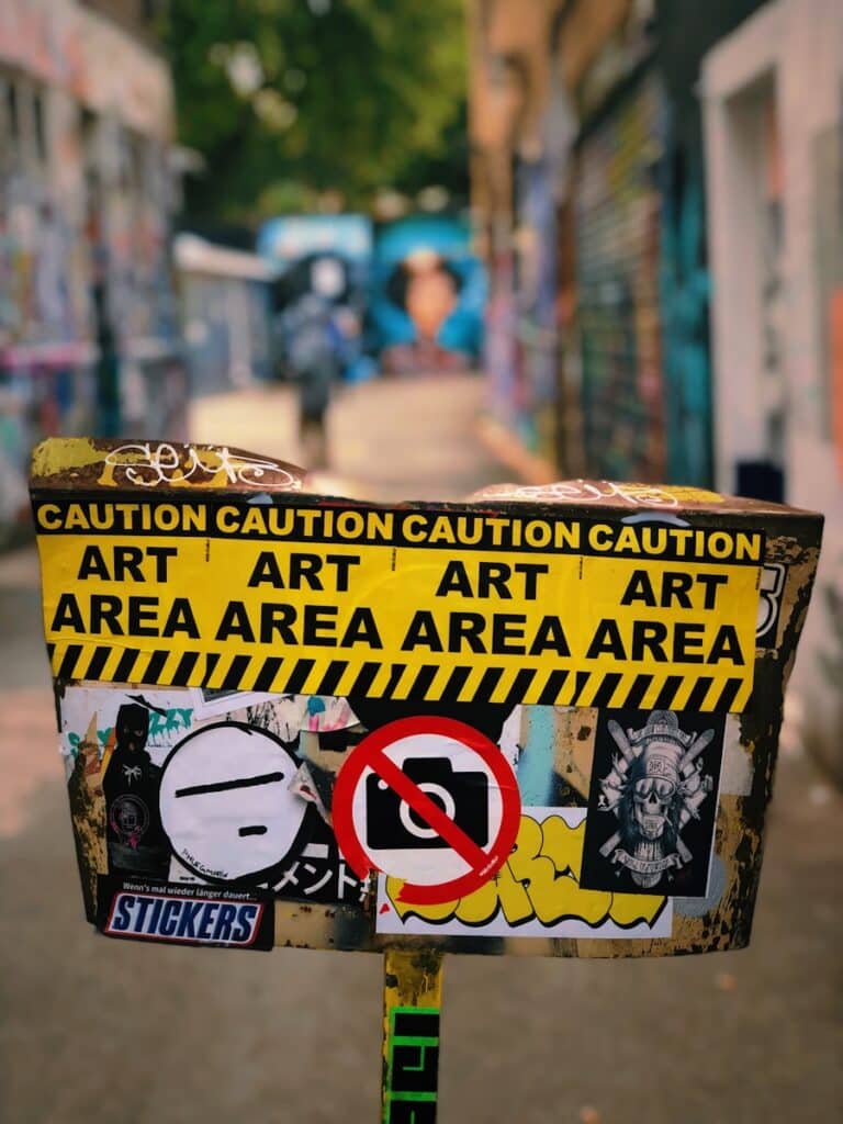Photo "Be inspired by artists from distant cultures"